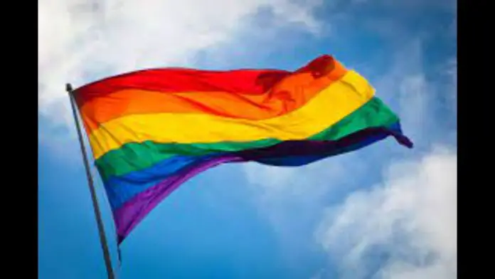 Despite High Court’s previous order, police officers harass same-sex couples Despite High Court’s previous order, police officers harass same-sex couples