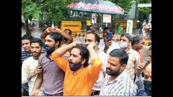 No need for custodial trial anymore: Delhi High Court grants bail to Preet Singh in Jantar Mantar Case No need for custodial trial anymore: Delhi High Court grants bail to Preet Singh in Jantar Mantar Case